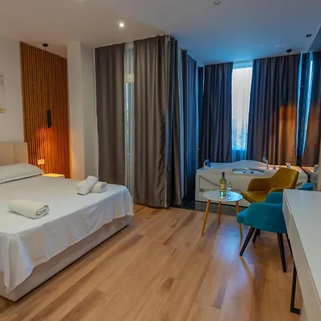 Lejlighedshotel & Arnil Velipojë